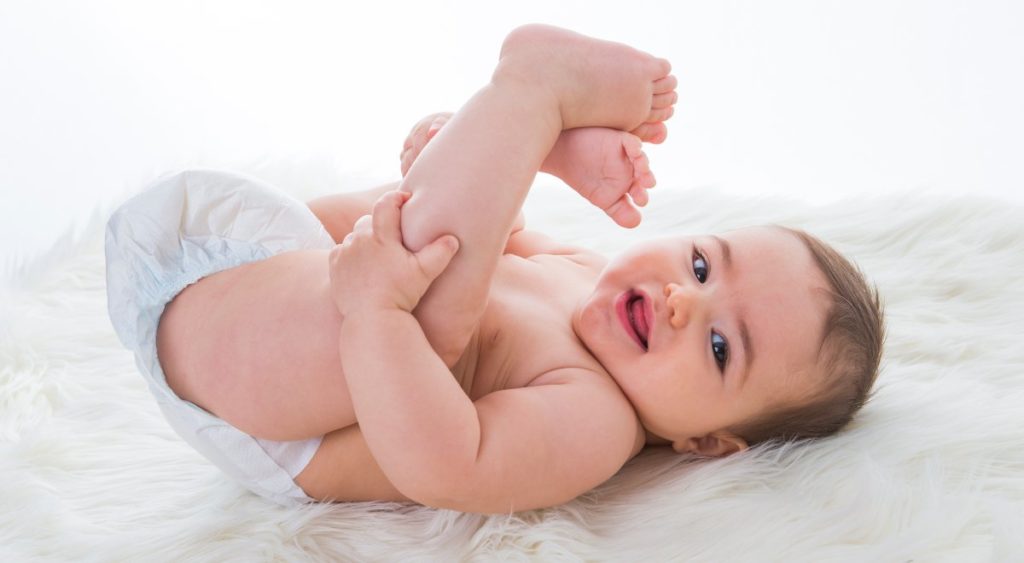 Das Baby zum schlafen bringen - vermeide zu viel Ablenkung