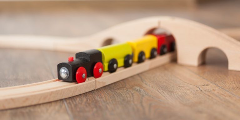 Die besten Alternativen zur Brio Holzeisenbahn
